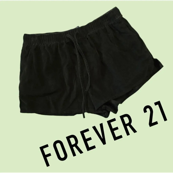 Forever 21 women's dark green corduroy pullover shorts - small - Picture 6 of 6